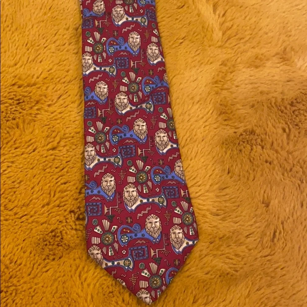 Salvador Ferragamo genuine silk tie made in Italy